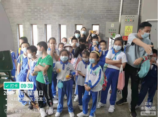 三盛環?？萍紨y手學校，開啟不一樣的“垃圾減量日”